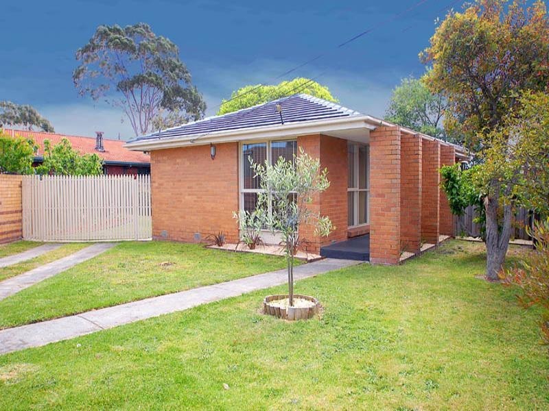 13 Wagga Court, Keysborough VIC 3173