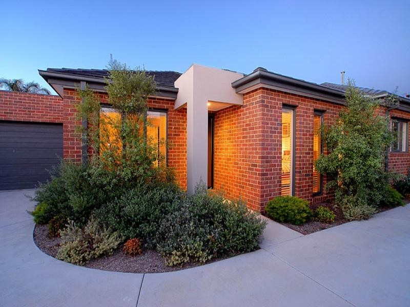 2/6 Belle Crescent, Mordialloc VIC 3195