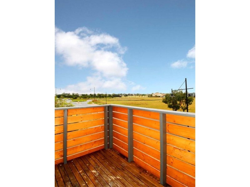 22 Jack Holt Way, Mordialloc VIC 3195