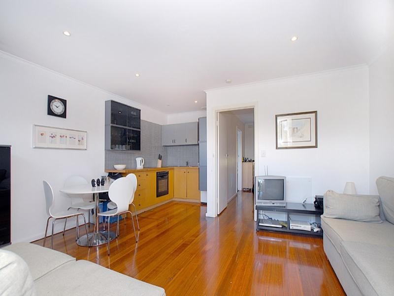 11/15 Florence Street, Mentone VIC 3194