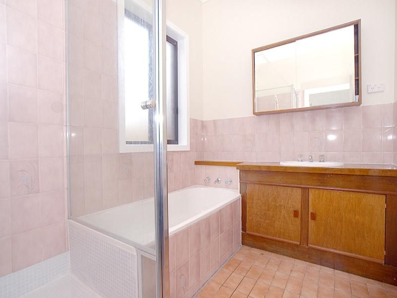 67 Orlando Street, Hampton VIC 3188