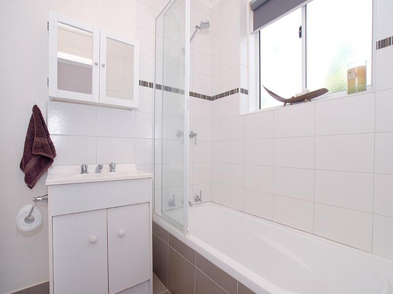 4/33a Brownfield Street, Mordialloc VIC 3195