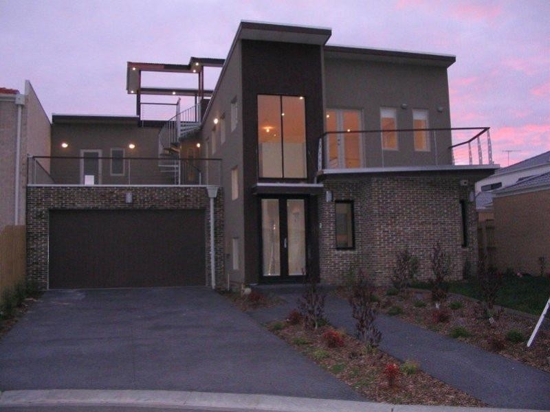 4 Besanko Close, Mordialloc VIC 3195