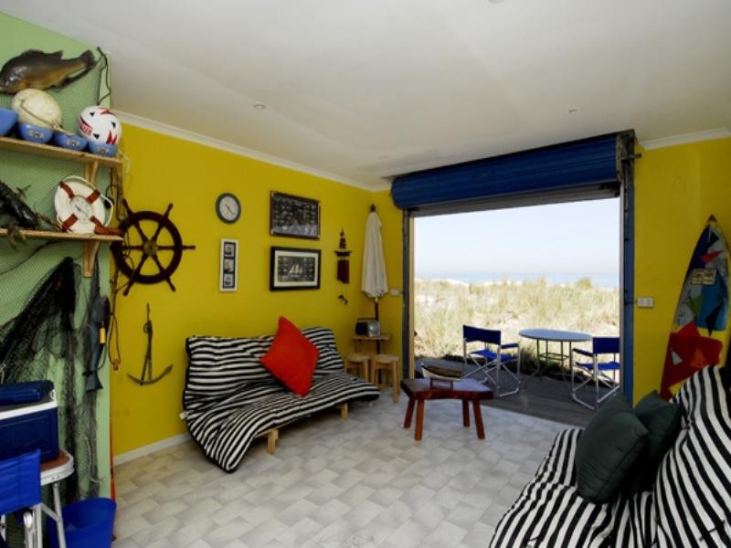 1604 Beach Box, Bonbeach VIC 3196