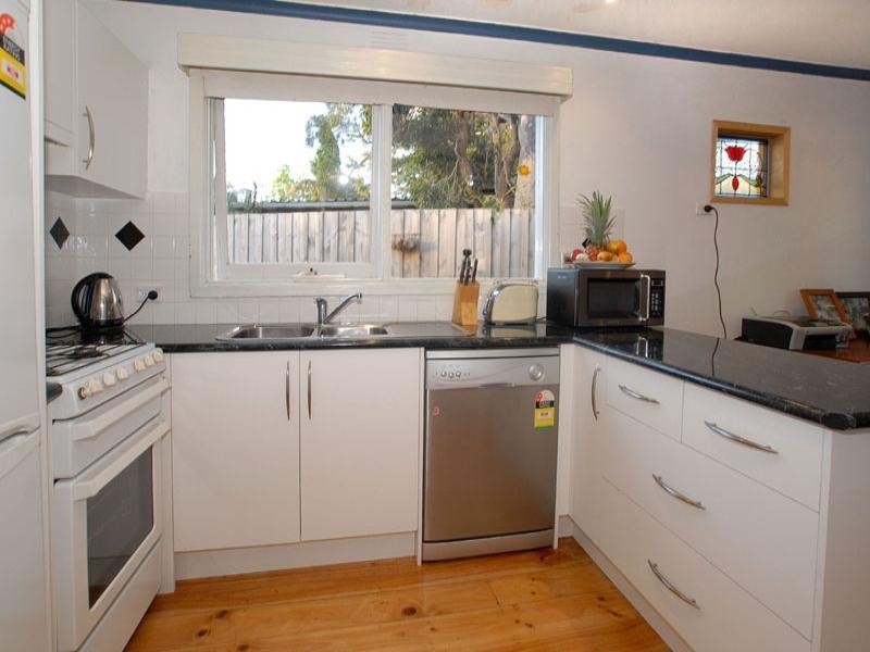 23 Wave Street, Frankston VIC 3199