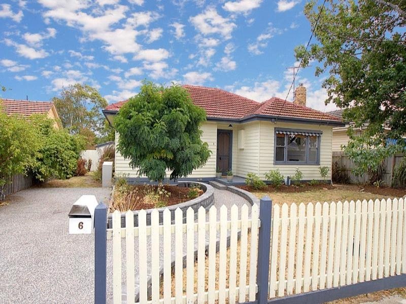 6 Rivette Street, Mordialloc VIC 3195