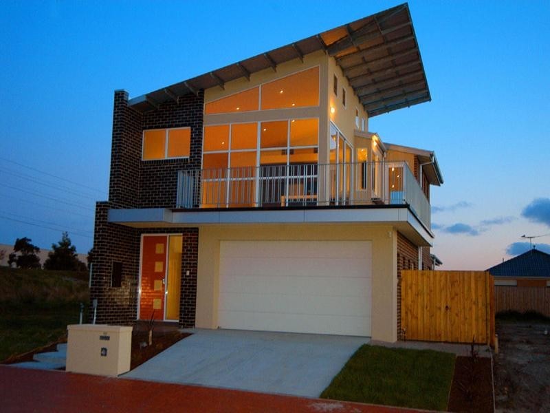 10 Bamber Close, Mordialloc VIC 3195