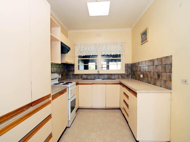 14 Macgregor Street, Parkdale VIC 3195