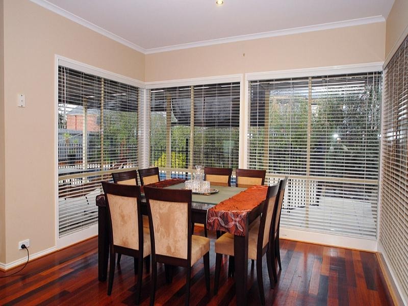 4 Reckless Lane, Mordialloc VIC 3195