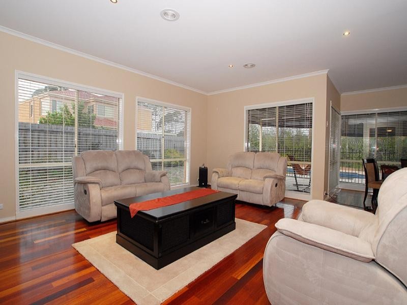 4 Reckless Lane, Mordialloc VIC 3195