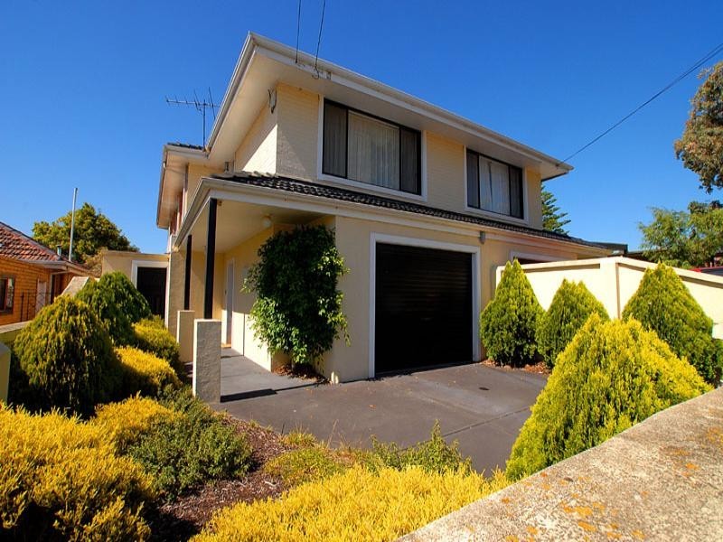 10a Ashmore Avenue, Mordialloc VIC 3195