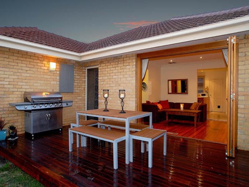 1/107 Cavanagh Street, Cheltenham VIC 3192