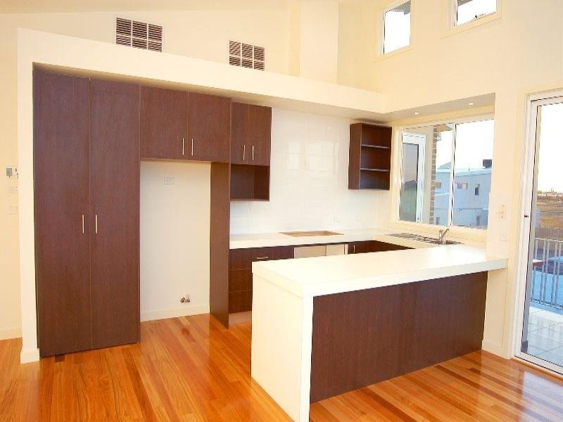 10 Bamber Close, Mordialloc VIC 3195