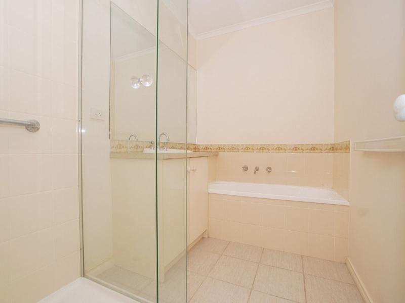 18 Edith Street, Mordialloc VIC 3195