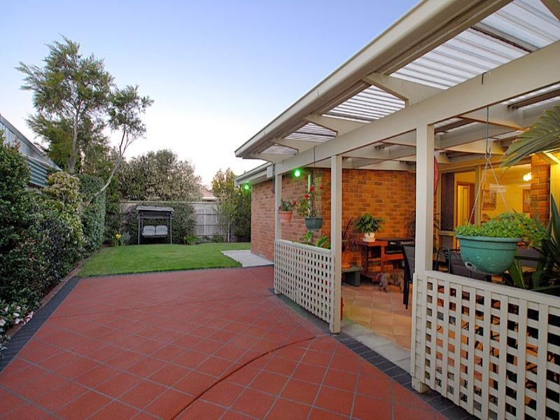 11 Trawalla Street, Aspendale Gardens VIC 3195