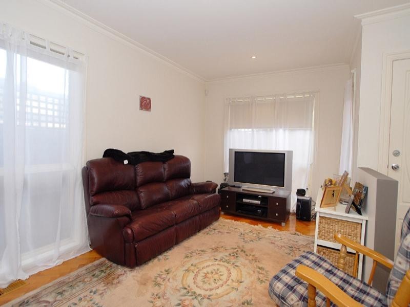 5a Harpley Street, Cheltenham VIC 3192