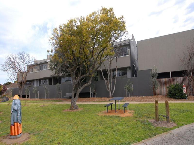 7/300 Como Parade West, Parkdale VIC 3195