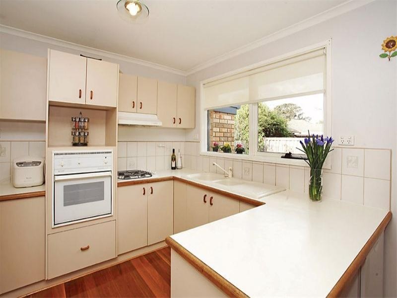 6 Longbeach Close, Aspendale VIC 3195