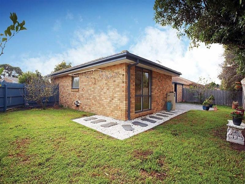 6 Longbeach Close, Aspendale VIC 3195
