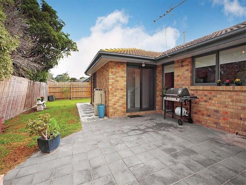 6 Longbeach Close, Aspendale VIC 3195