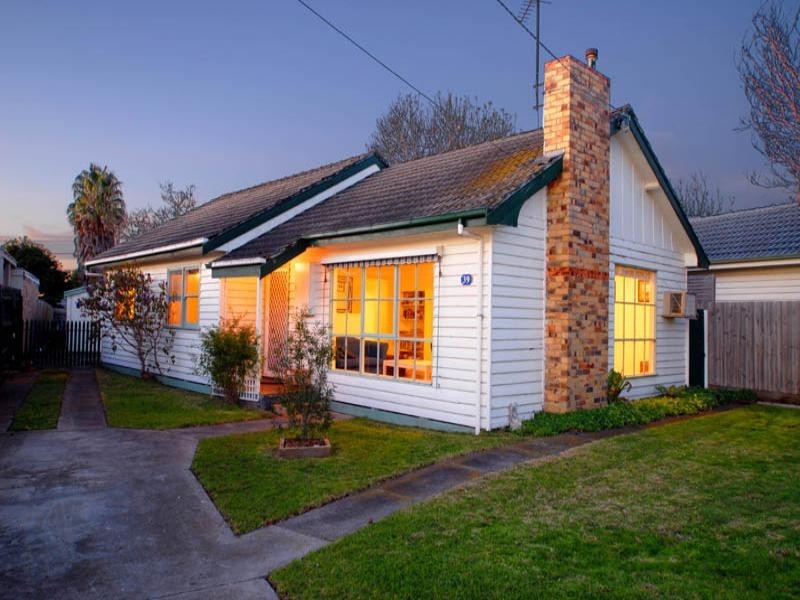 39 Randall Avenue, Edithvale VIC 3196