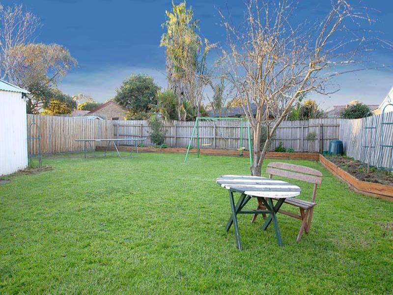 39 Randall Avenue, Edithvale VIC 3196