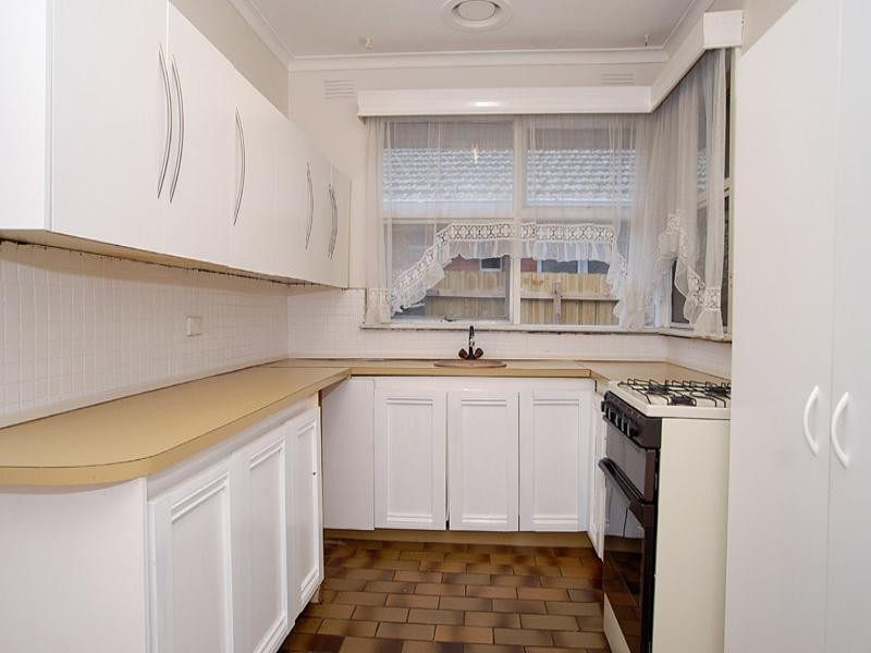 12 Chevron Court, Seaford VIC 3198