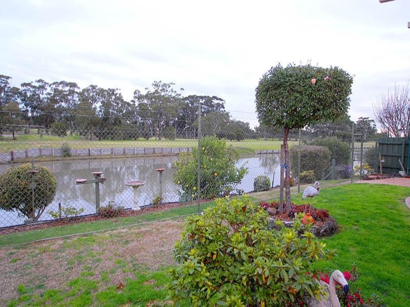 21 Higgins Close, Dingley Village VIC 3172