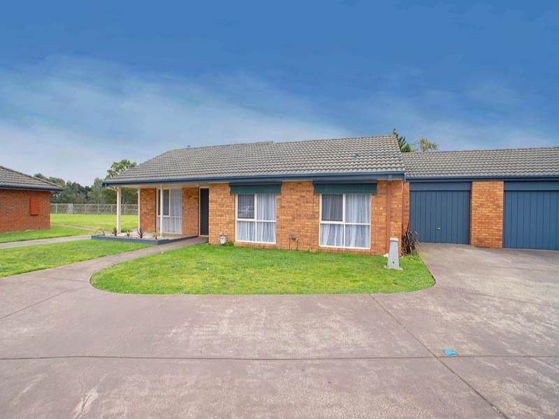 19 Parkside Boulevard, Carrum VIC 3197