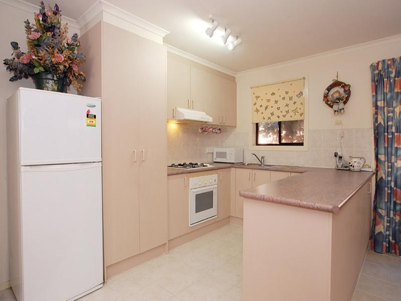 1/14 Fourth Avenue, Chelsea Heights VIC 3196