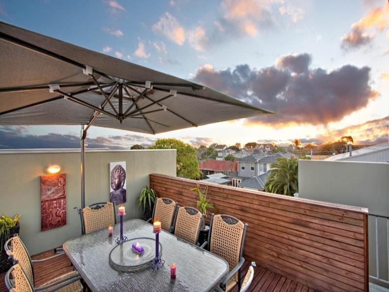 3/300 Como Parade West, Parkdale VIC 3195