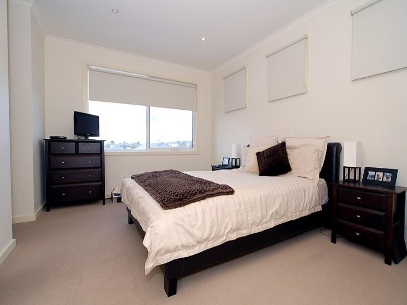 10 Bamber Close, Mordialloc VIC 3195
