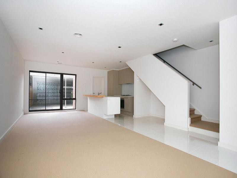 1 Arcots Court, Waterways VIC 3195