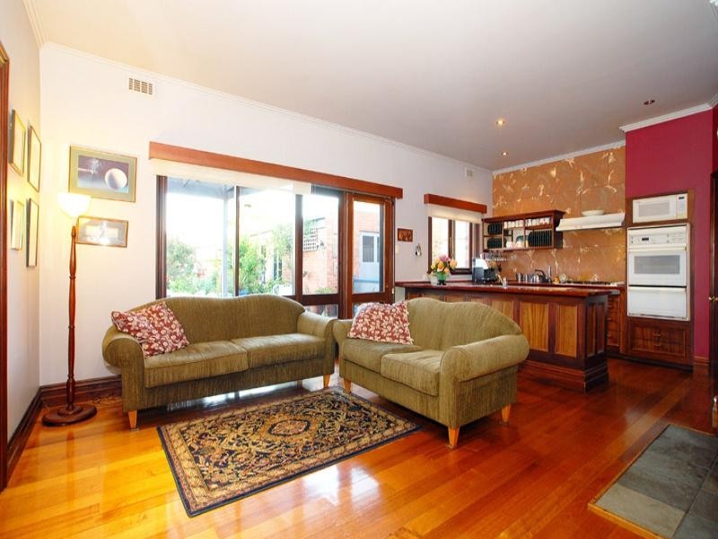 49 Highett Road, Hampton VIC 3188