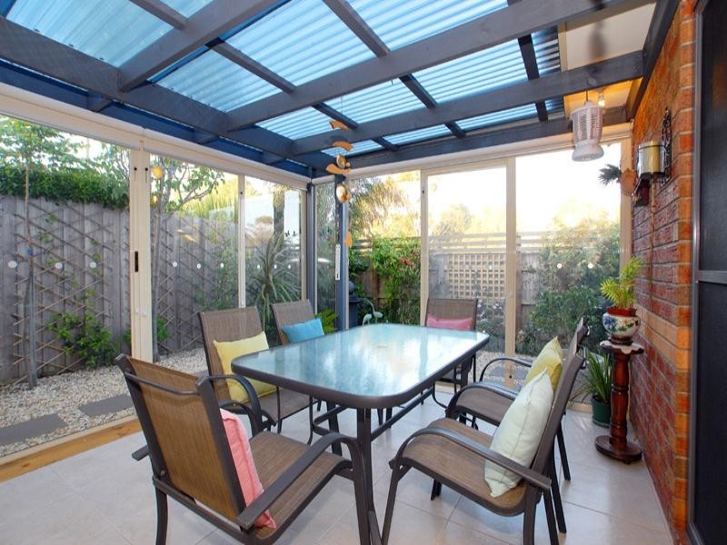 2/25 Hughes Avenue, Edithvale VIC 3196