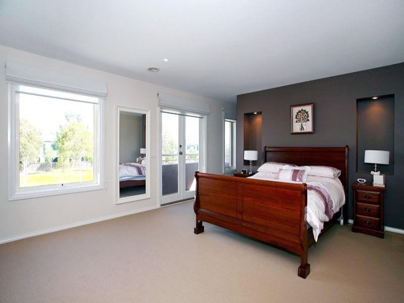 49 Macquarie Circle, Waterways VIC 3195