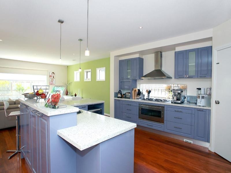 49 Macquarie Circle, Waterways VIC 3195