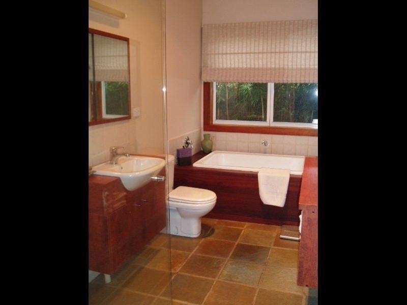 92 Rae Avenue, Edithvale VIC 3196