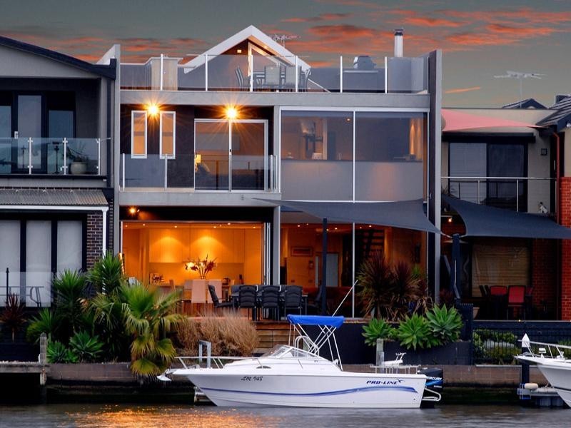 15 Admirals Quay, Patterson Lakes VIC 3197