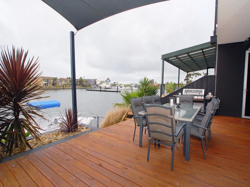 15 Admirals Quay, Patterson Lakes VIC 3197