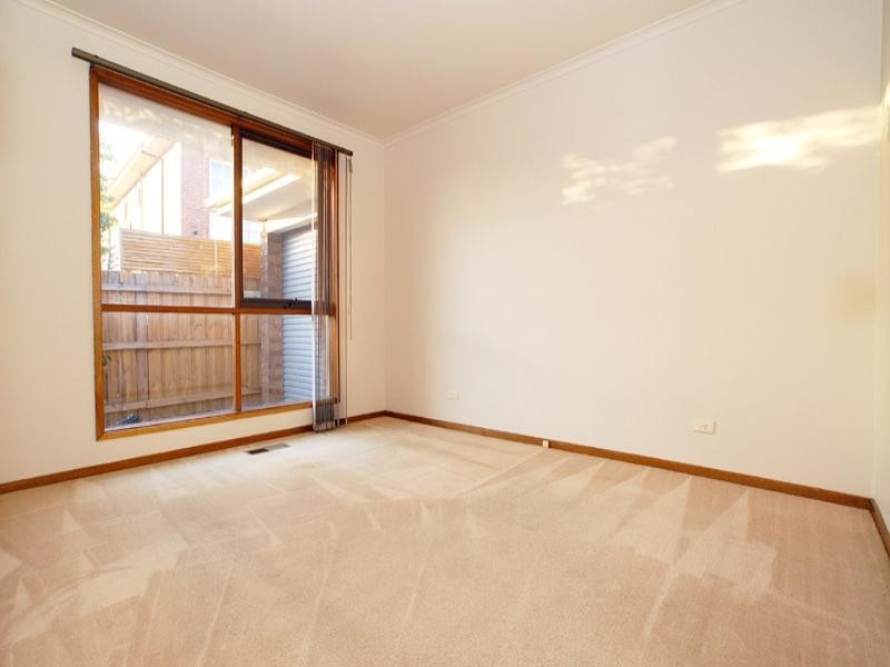 15/68-74 Farm Road, Cheltenham VIC 3192