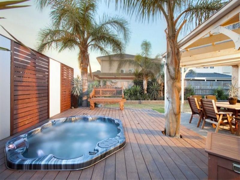 10 Jacqueline Drive, Aspendale Gardens VIC 3195