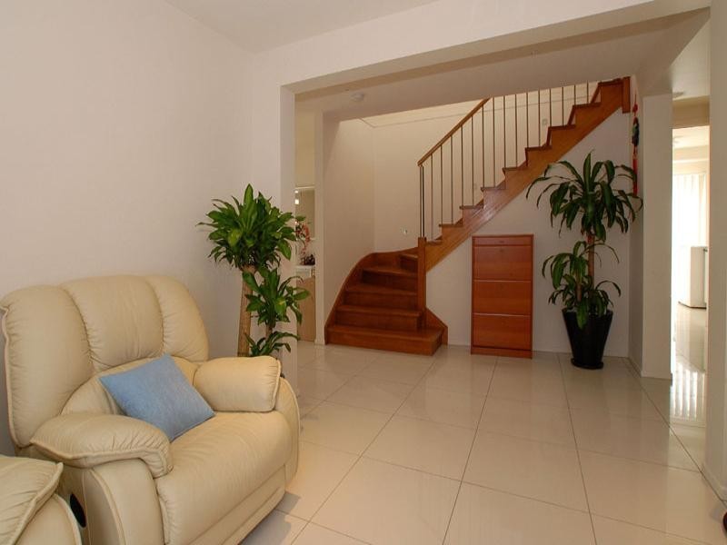 12 Coorong Cirlcle, Waterways VIC 3195