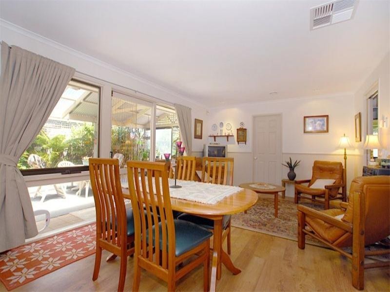 16 Langslow Road, Aspendale Gardens VIC 3195