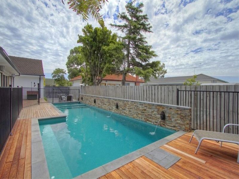 19 Scarlet Street, Mordialloc VIC 3195