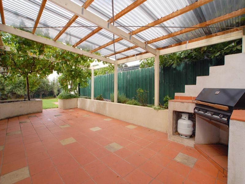 6/94 Albert Street, Mordialloc VIC 3195