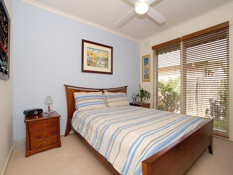 3/57 Bear Street, Mordialloc VIC 3195