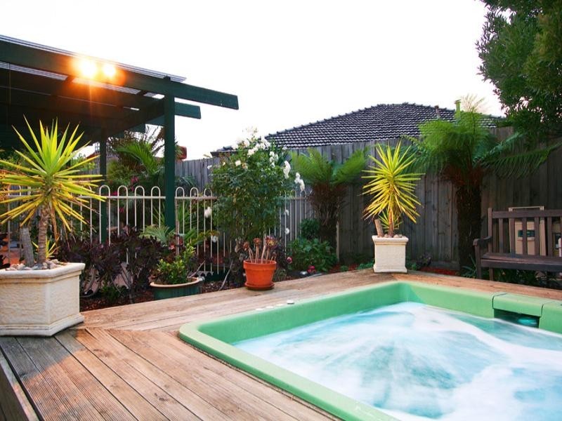 2 Richard Court, Mordialloc VIC 3195