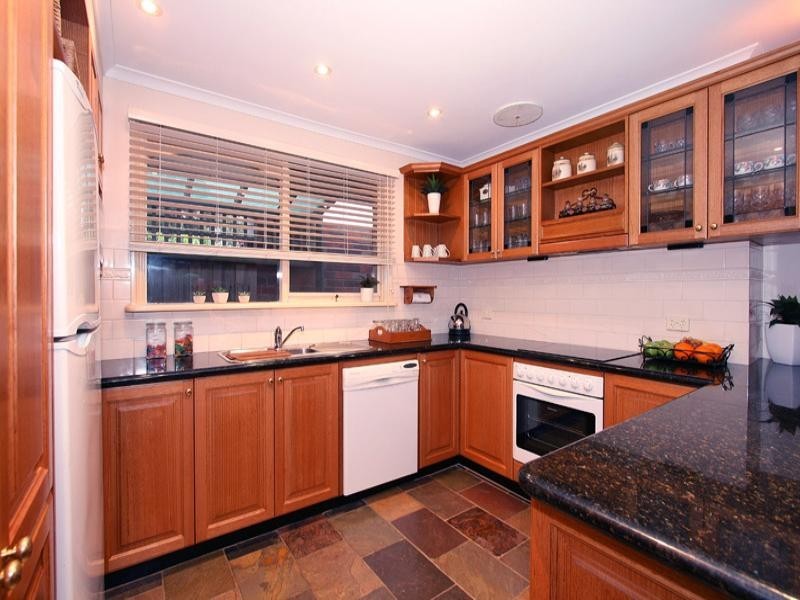 2 Richard Court, Mordialloc VIC 3195