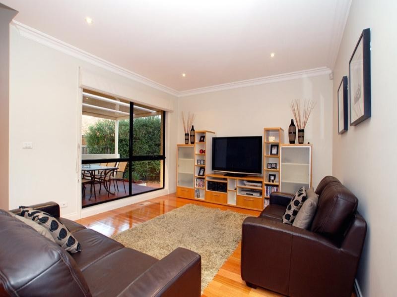 4 Spinnaker Court, Aspendale Gardens VIC 3195